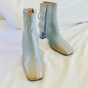 Neon Silver Women's Ankle Boots, Size 6